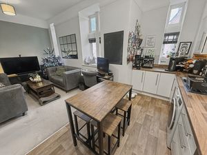 Photo 5- click for photo gallery